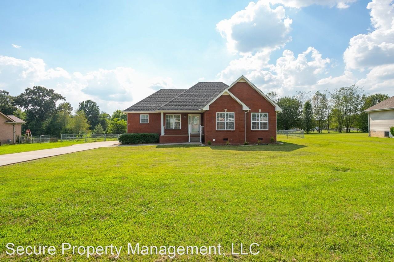 107 Chasity Ln - Photo 3 of 40