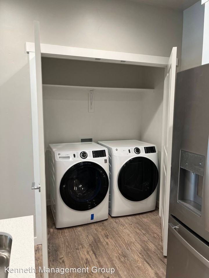 Sparrow Hill Apartments - Photo 3 of 30