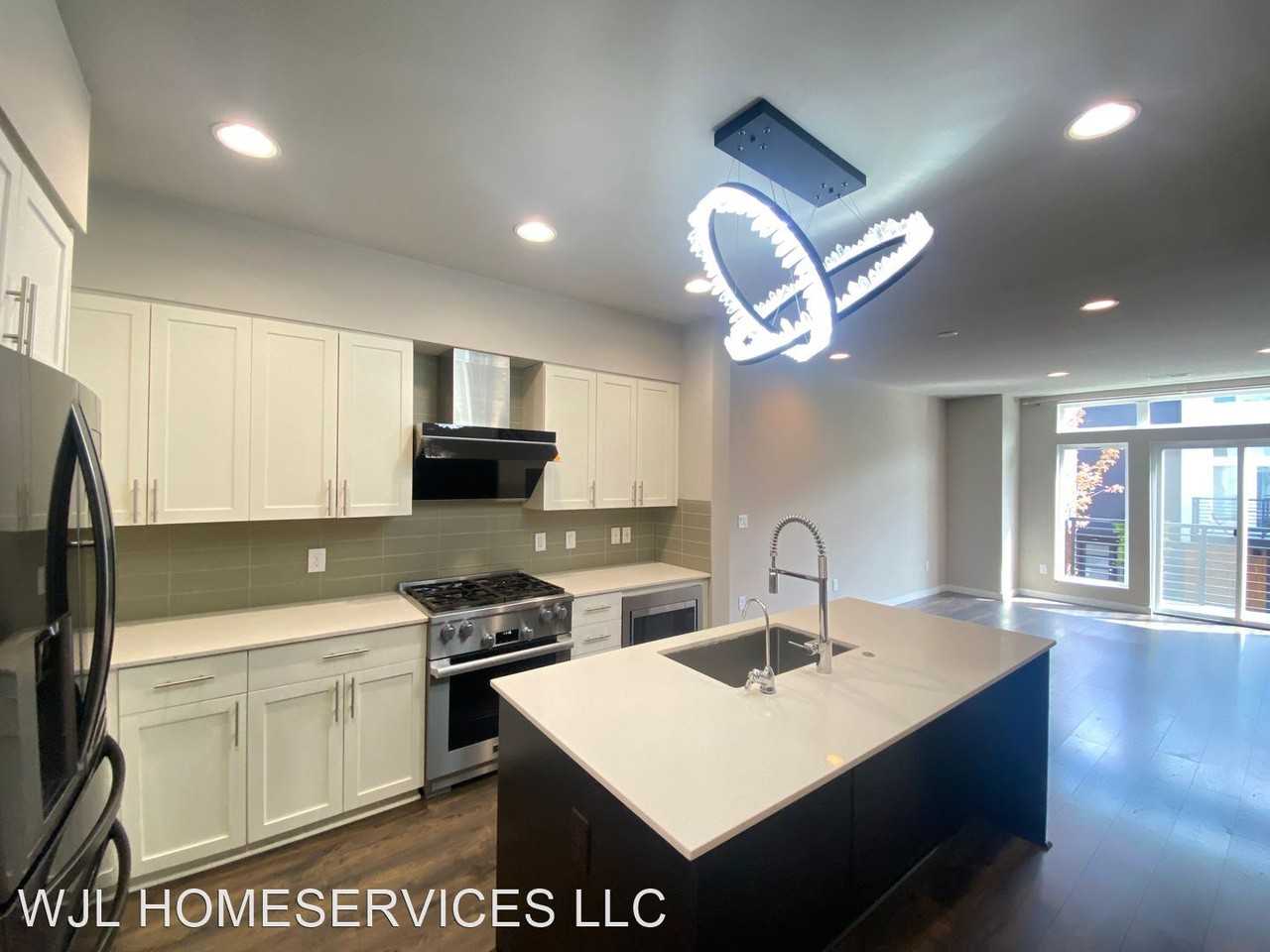 1586 139th Ln Ne - Photo 2 of 17