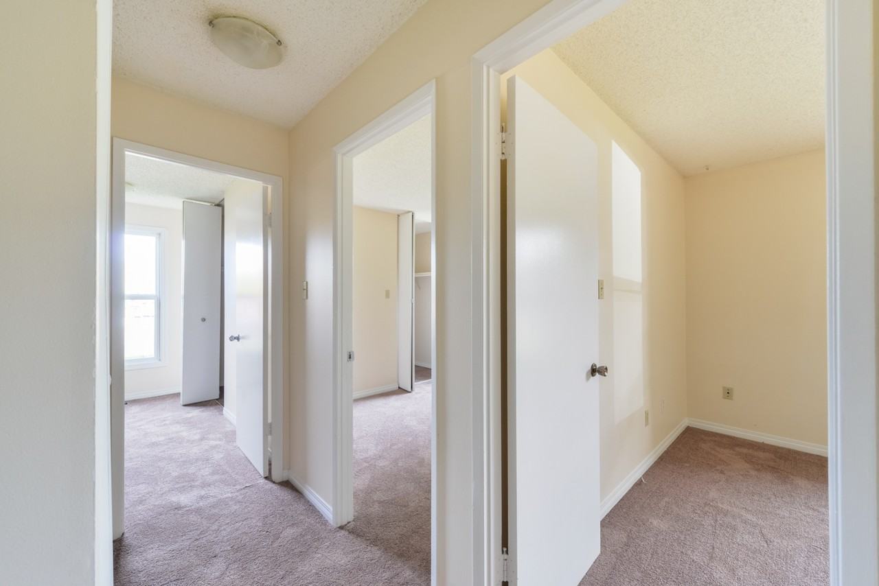 Westridge Manor Apartments 17104 75 Ave Nw, Edmonton, AB T5T 2R4 Zumper