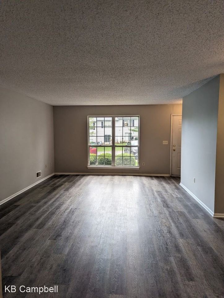 1948 Mattis St - Photo 3 of 7