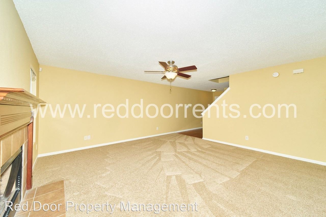 10847 Grace Dr - Photo 3 of 30