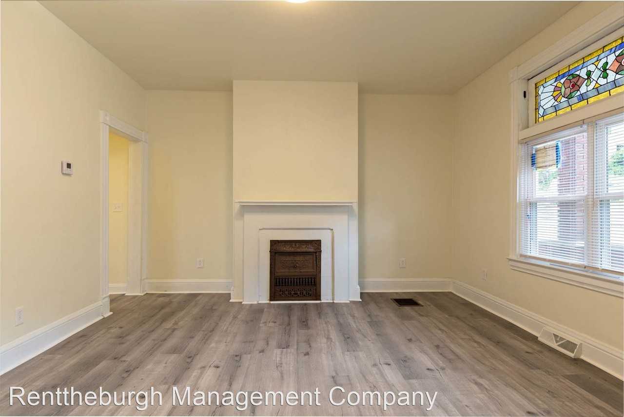 2214 Spring St - Photo 3 of 31