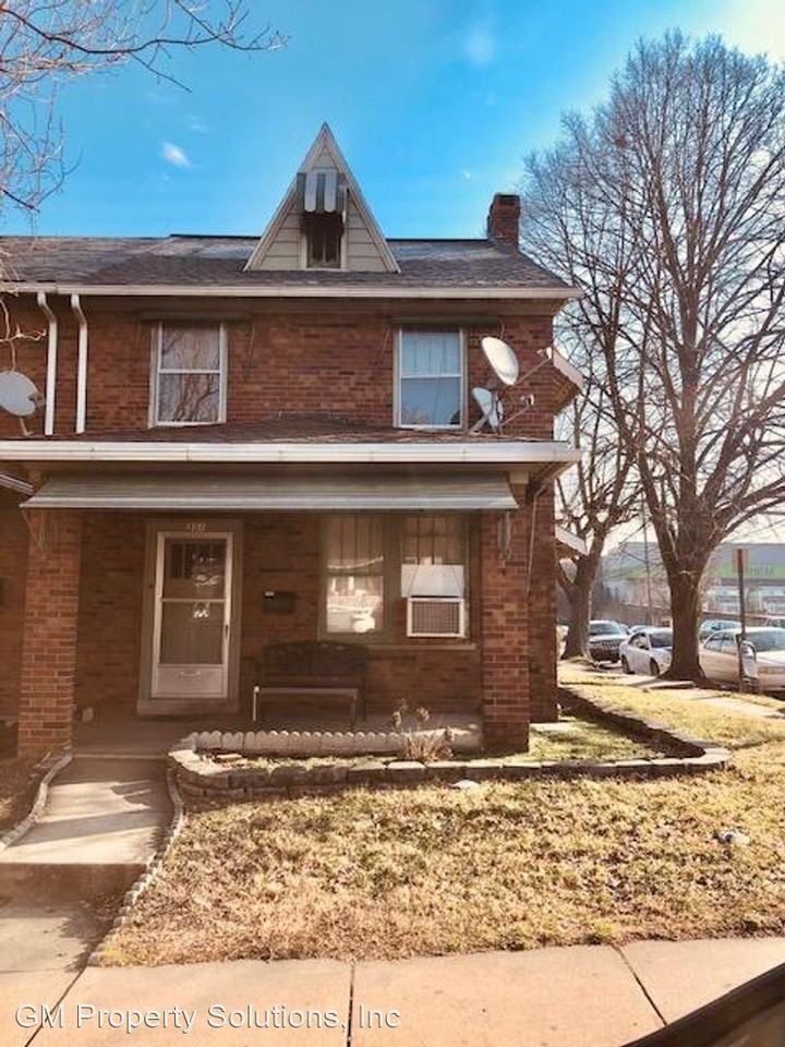 301 N Reservoir St - Photo 2 of 27