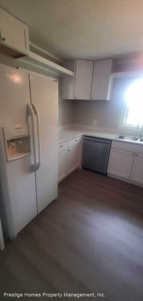 303 Martin Luther King Jr Dr - Photo 2 of 14