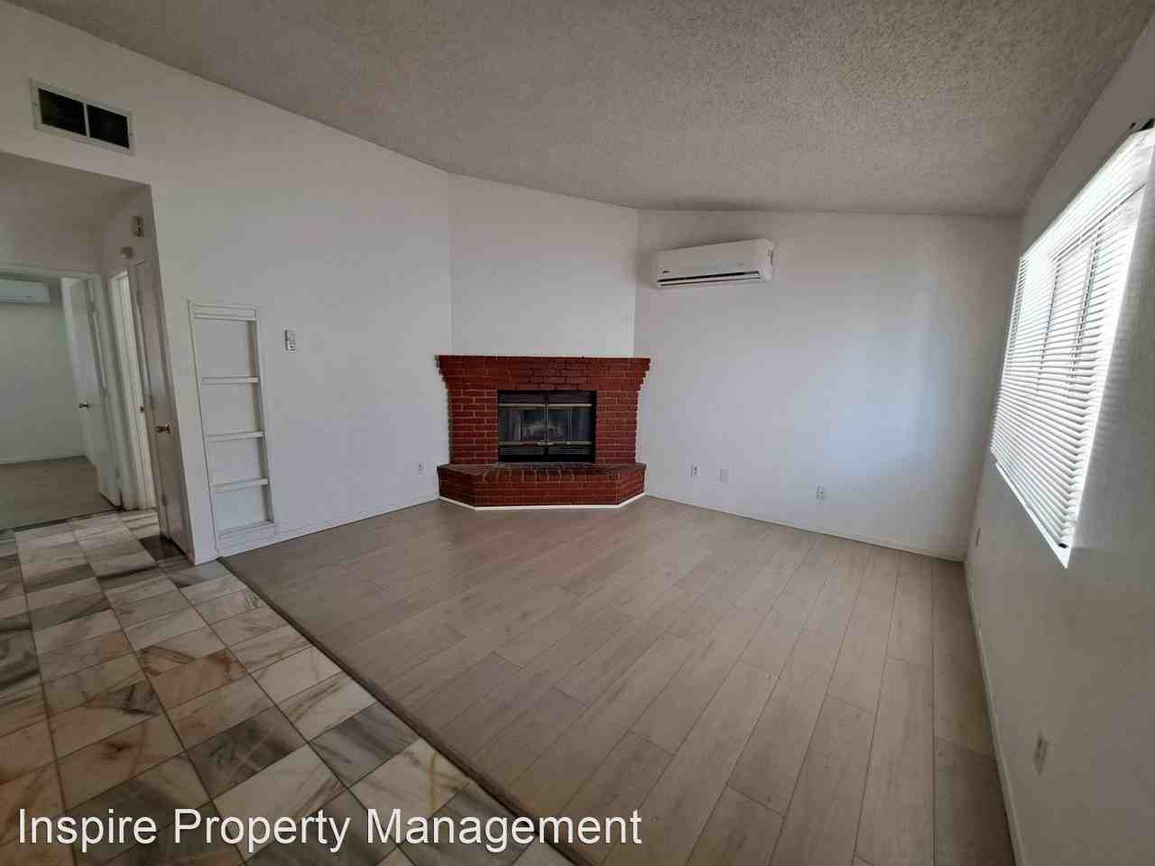 49069 Park Ave - Photo 2 of 8