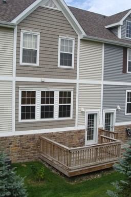 1101 Redstone Ln - Photo 2 of 7