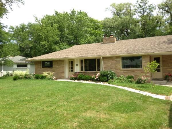 8946 N Tennyson Dr - Photo 2 of 14