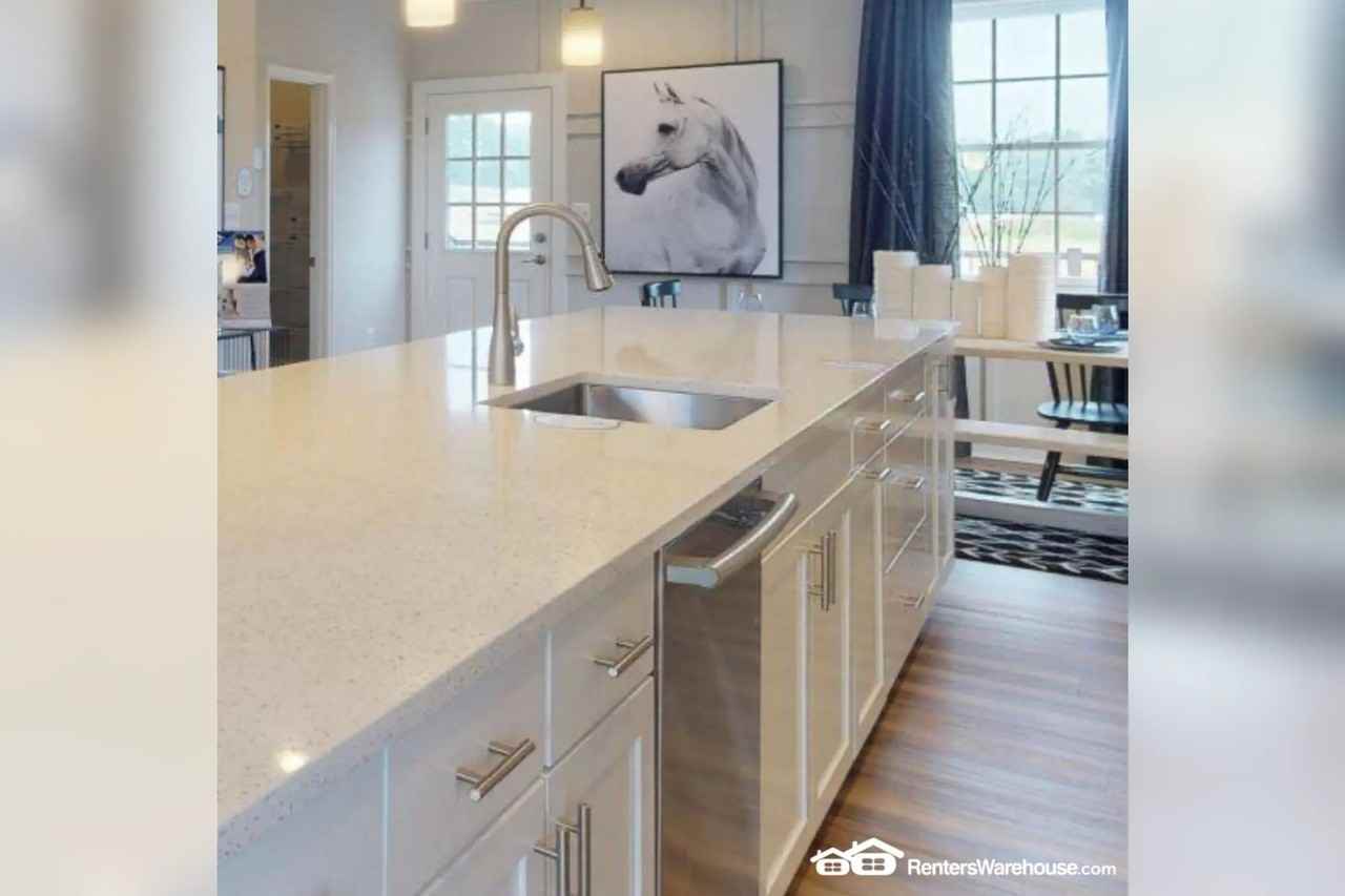7101 Sisco Way - Photo 2 of 11