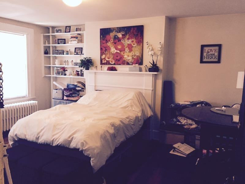 S Russell St #5 - Photo 2 of 6