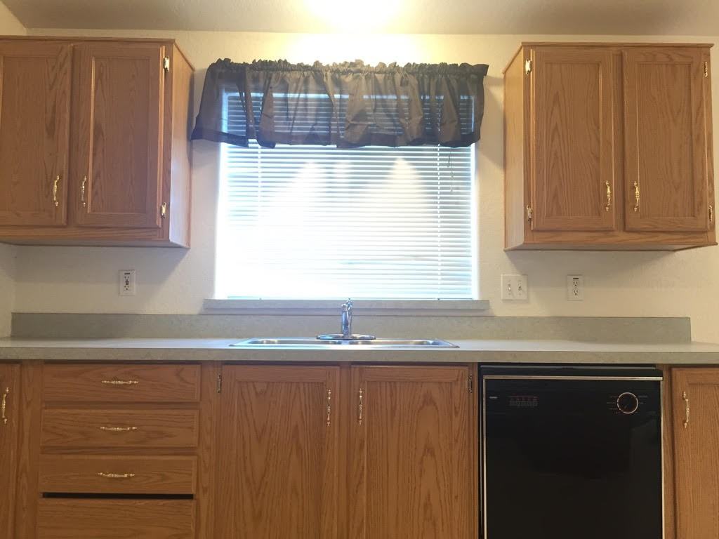 225 E Opal Ave - Photo 2 of 16