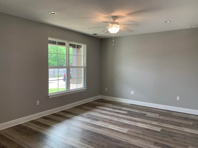 2263 Hadleigh Hills Ct - Photo 2 of 14