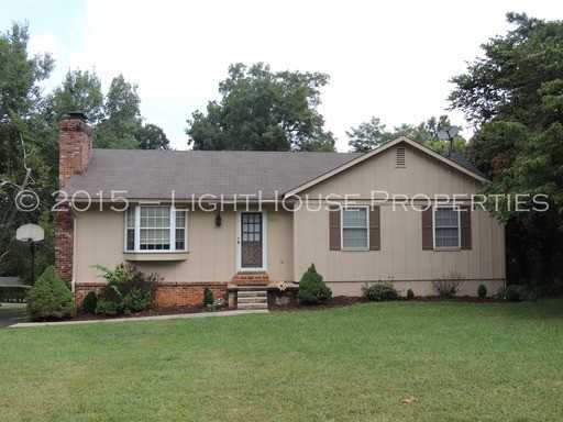 6425 Pawnee Dr - Photo 2 of 18