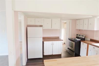 Applewood Mobile Home Park - Photo 2 of 10