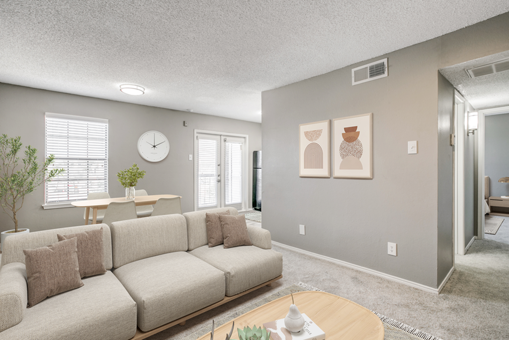 Elliot Pioneer - Photo 5 of 75