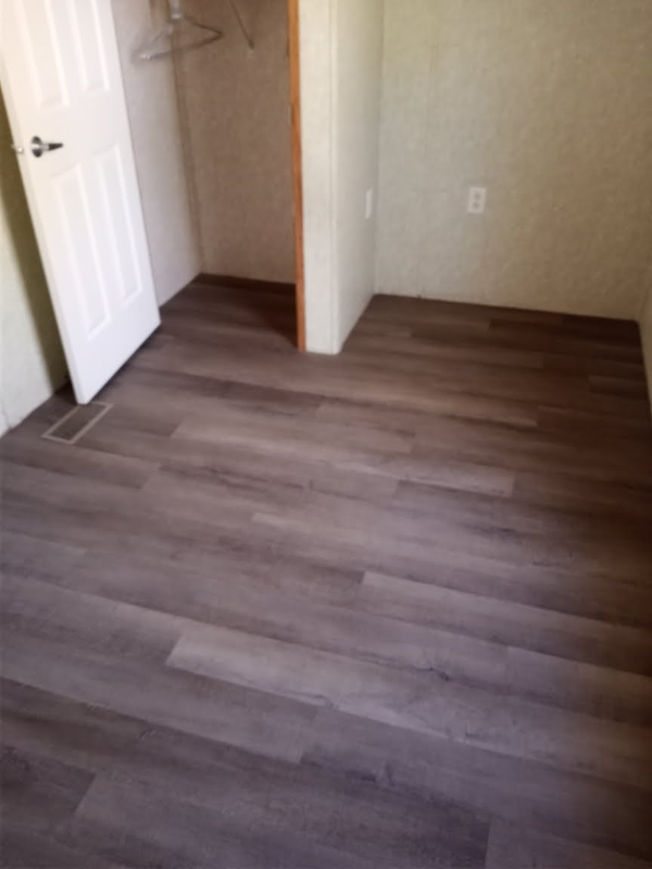 45 Vinyl Ln - Photo 3 of 14