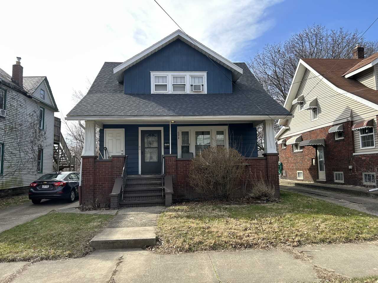 698 Kling St #NA - Photo 2 of 12