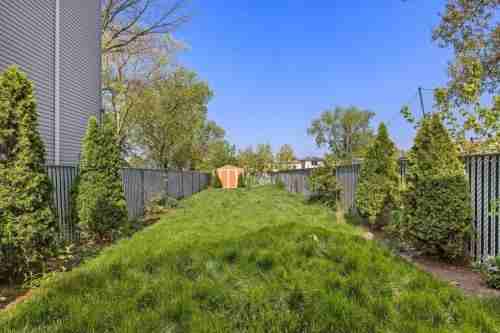 168 Jacques St #1 - Photo 3 of 12