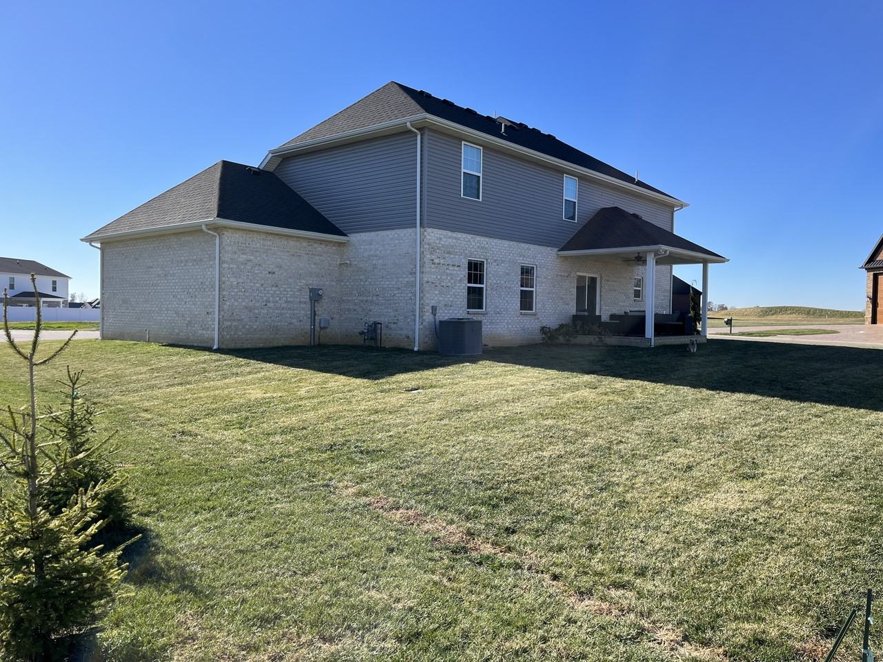 1600 Leyden Ct #NA - Photo 2 of 18