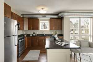 featured image of 3144 Chowen Ave S