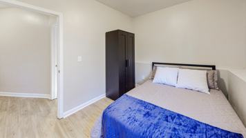 featured image of 4610 5 Leaves Court