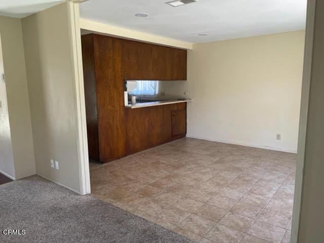 7233 Bristol Rd, Ventura, CA 93003 3 Bedroom House for 3,000/month