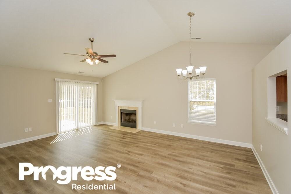 1355 Bearsden Dr - Photo 3 of 21