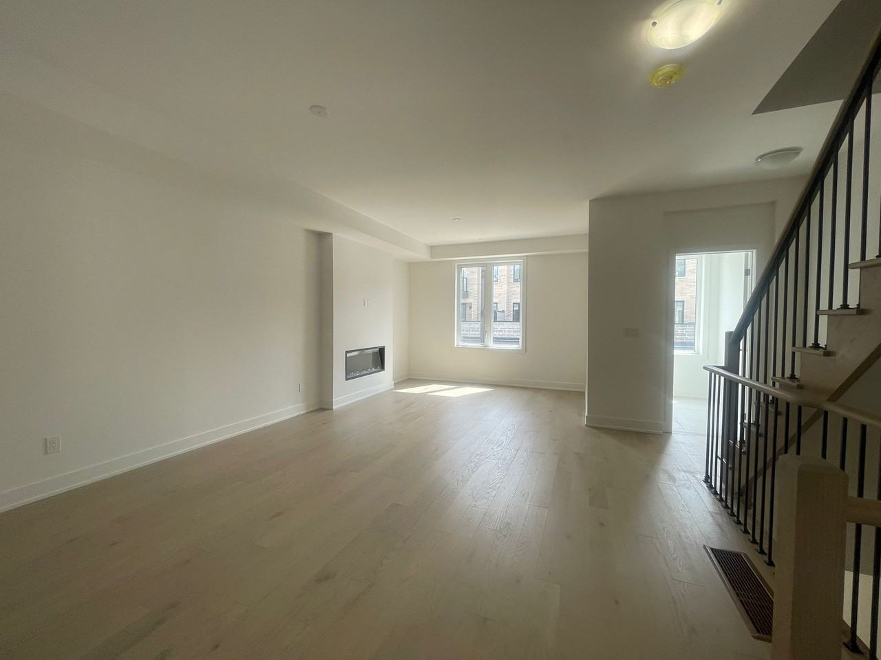 McCowan Rd & 16th Ave, Markham, ON L6E 0P1 3 Bedroom House for $3,625 ...