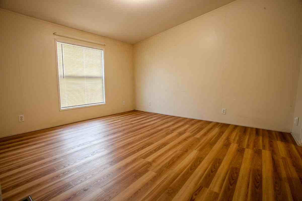 912 Oak Dr #NA - Photo 2 of 18