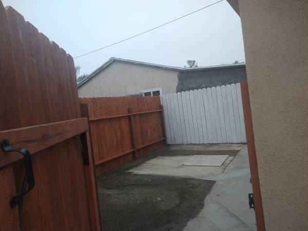 10692 Kewen Ave #10692 - Photo 3 of 7