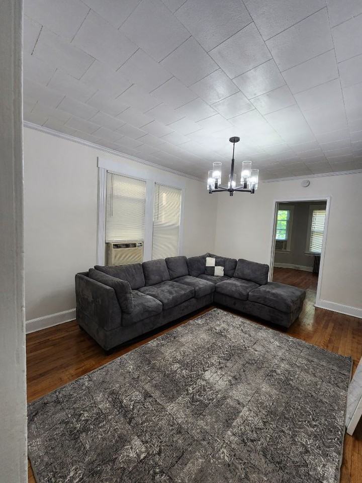 21 Watchung Ave #NA - Photo 2 of 7