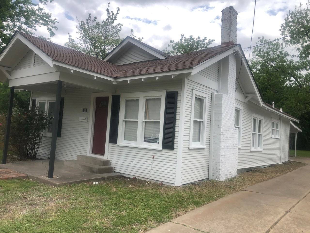 1211 Monroe St #1 - Photo 3 of 34