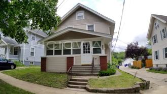 361 20th St Se #1 - Photo 1 of 1