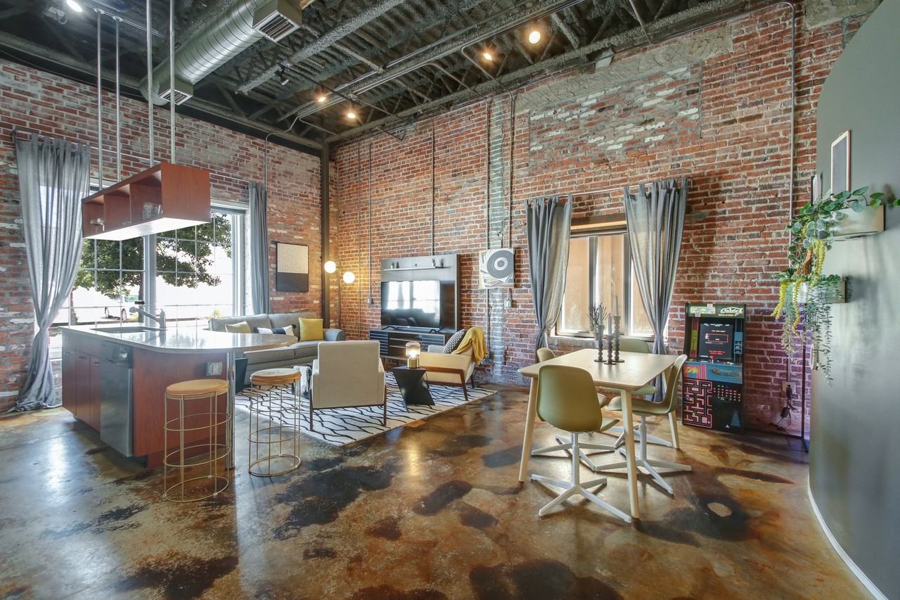 1050 Hendricks Avenue - 1Unit 101 #1 - Photo 7 of 27
