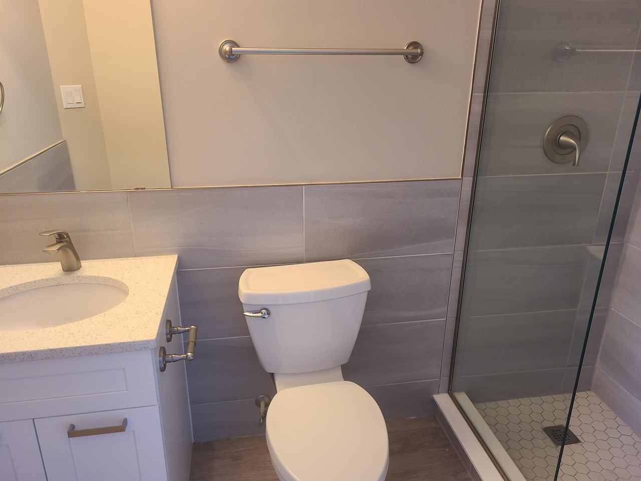 550 Sandison St #23TH - Photo 5 of 18