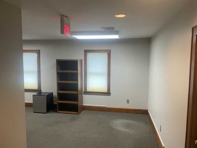129 S Plainfield Ave #2 - Photo 2 of 7