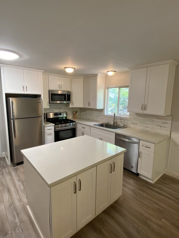 5466 Florida Dr #NA - Photo 3 of 14