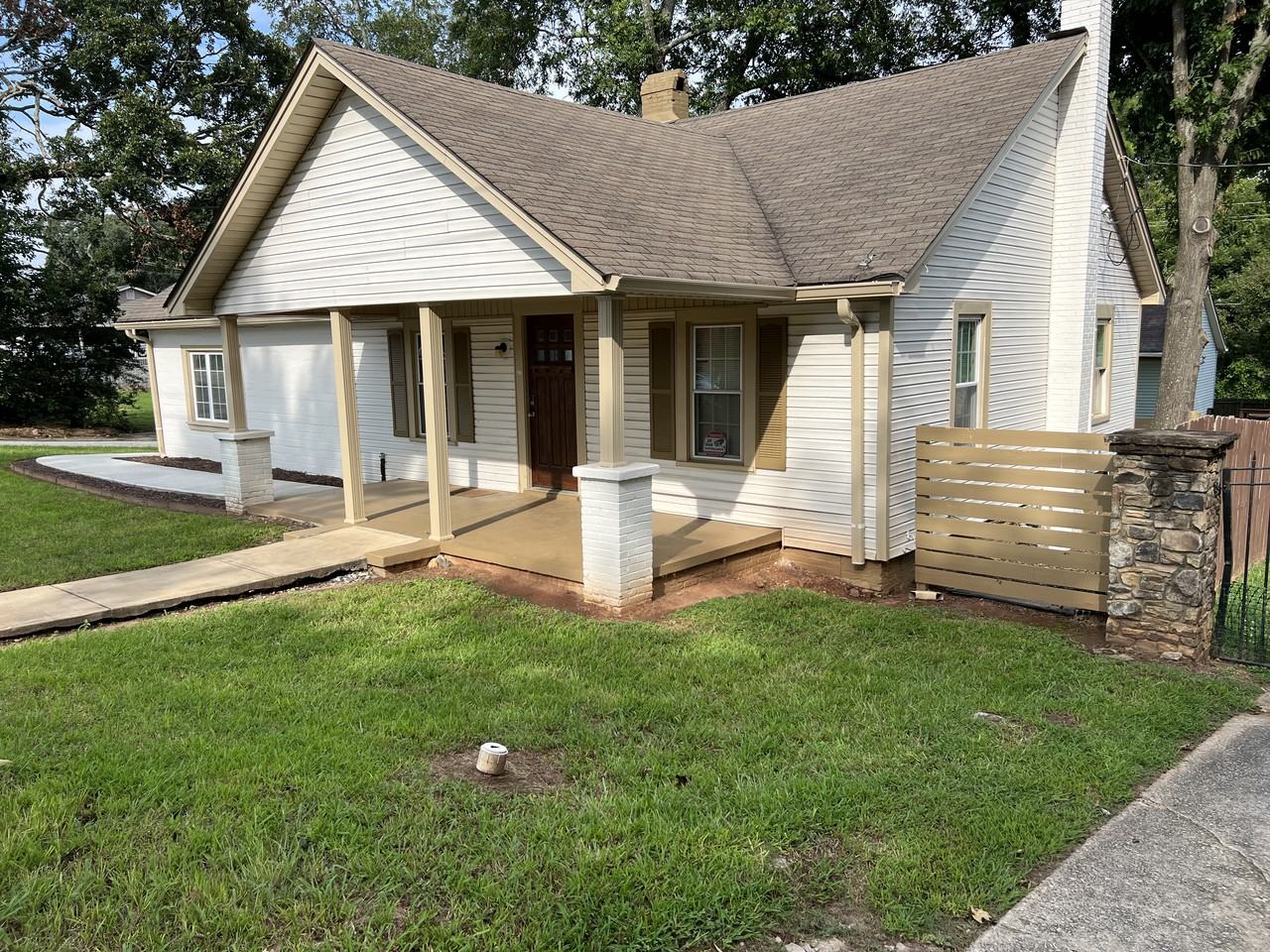 327 N Clarendon Ave Unit A #NA - Photo 2 of 12