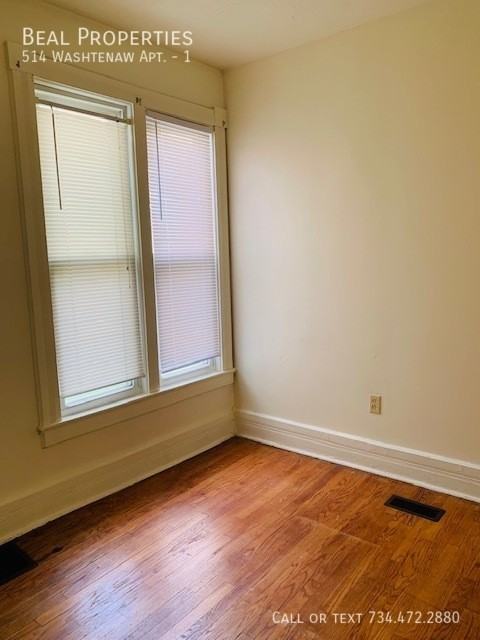 WASHTENAW APT & #1 - Photo 6 of 16