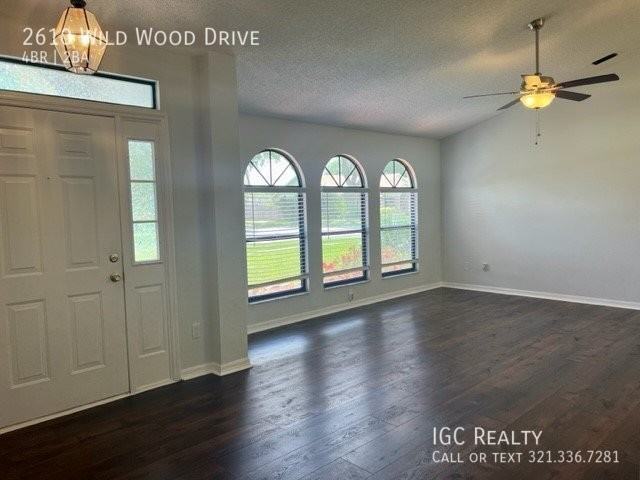 2610 Wild Wood Dr - Photo 3 of 26