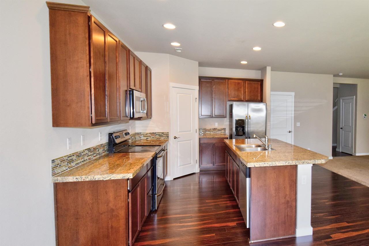 5207 51st Way Se #1 - Photo 4 of 22