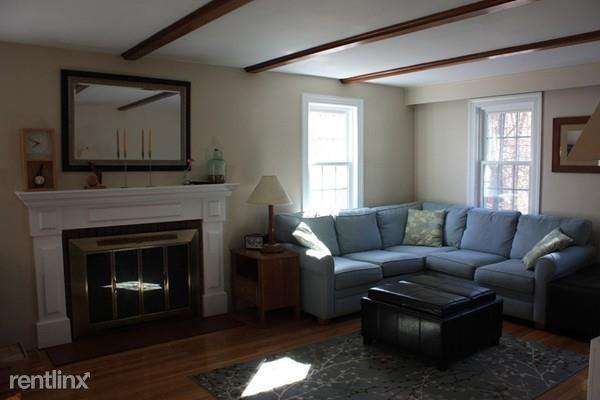 38 Hilltop Rd - Photo 3 of 7