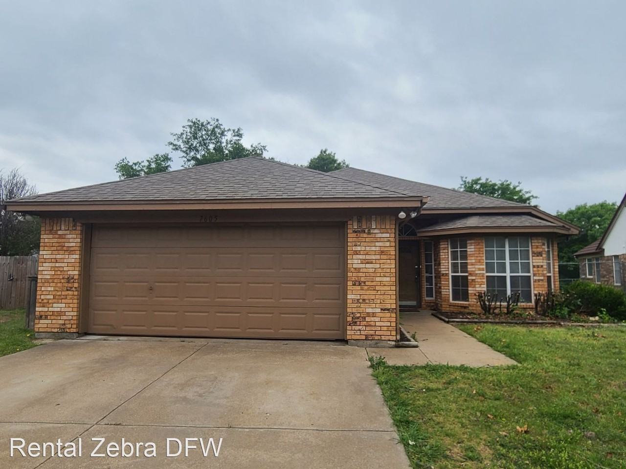 7605 Misty Ridge Dr N - Photo 2 of 22