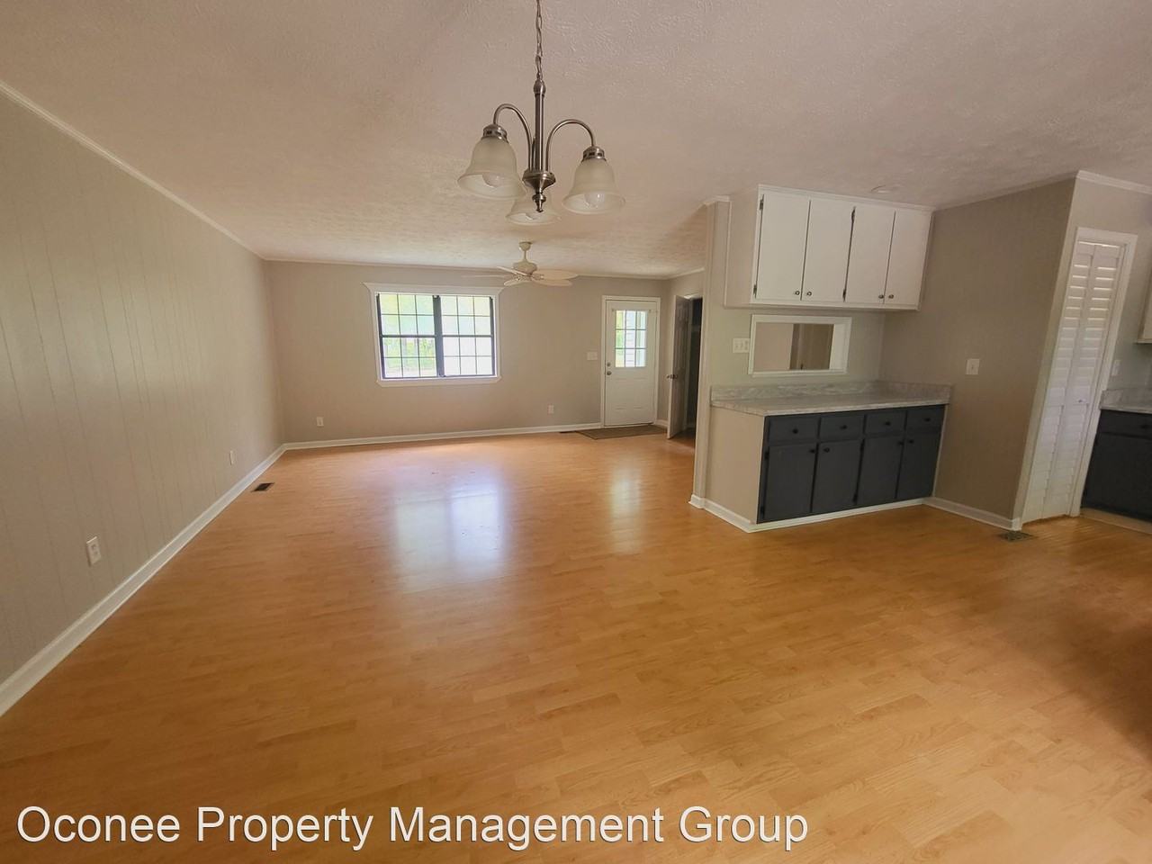 137 Woodland Acres - Photo 3 of 28