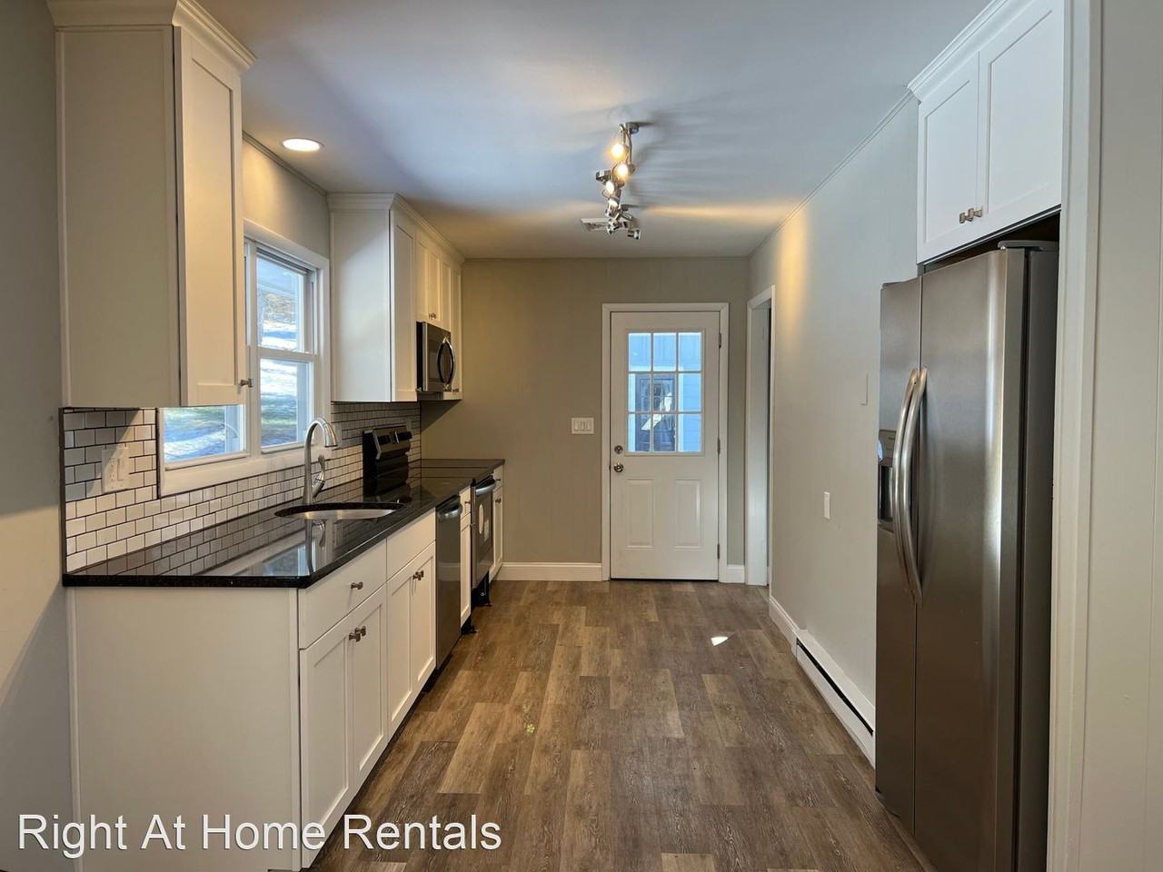 8979 Easton Rd - Photo 3 of 22