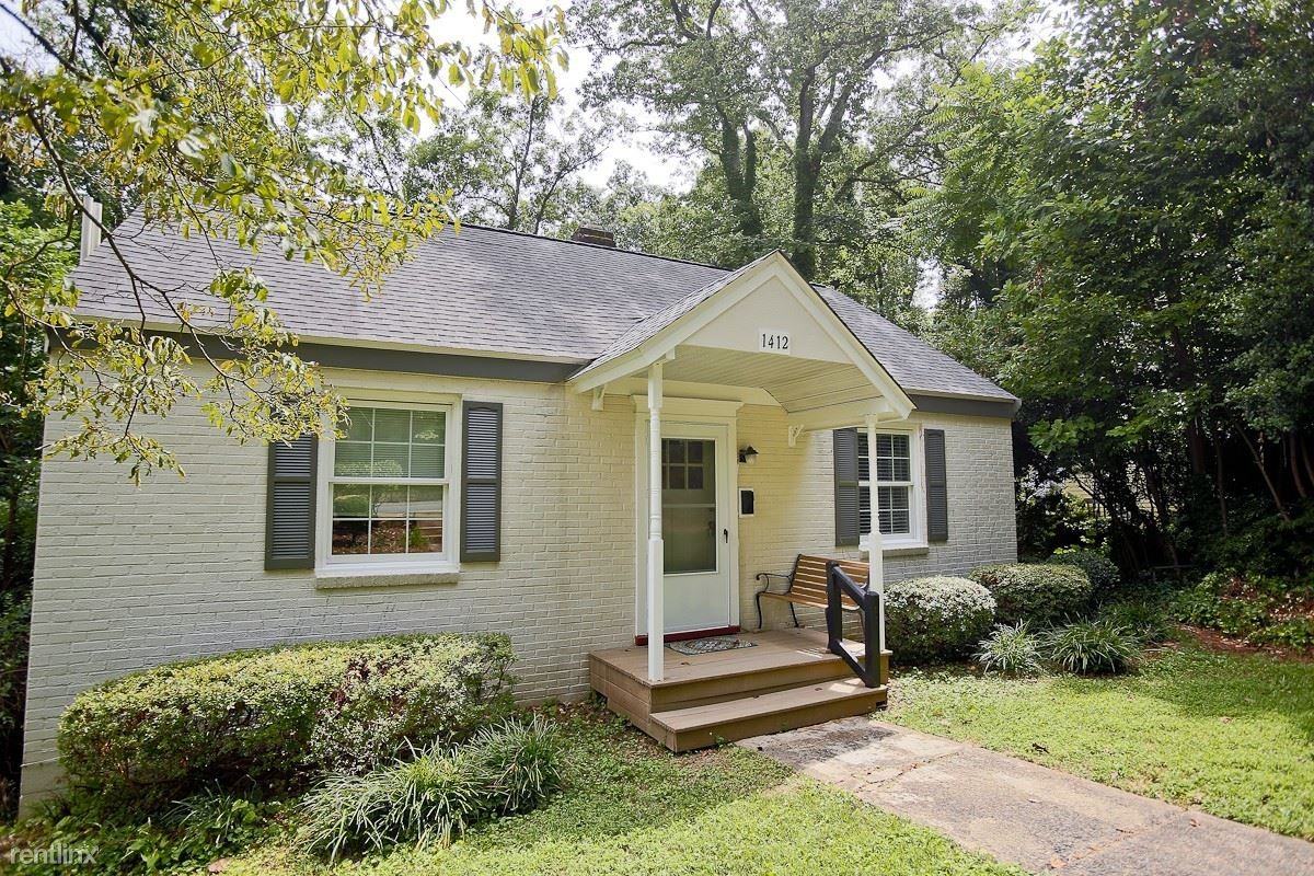 1412 Gentry Ln - Photo 3 of 32