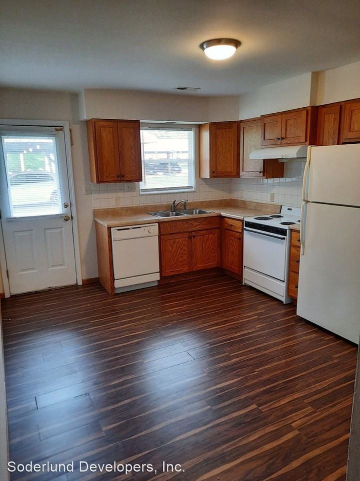 Moulton St./E. Plattin St. Apartments in De Soto, MO 63020