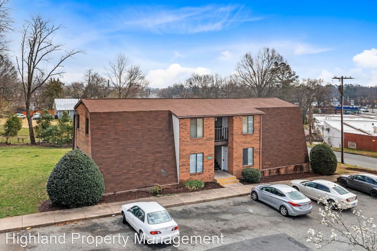 517 W Market St. - Photo 2 of 22