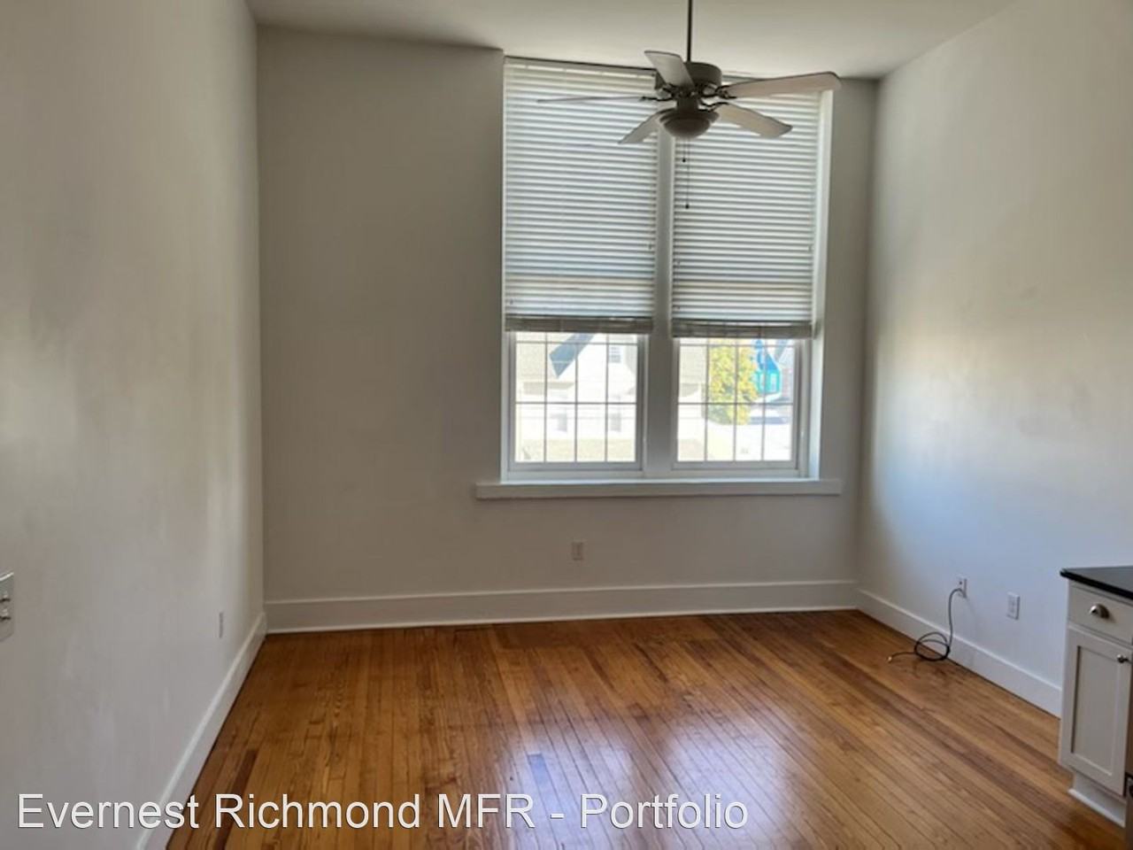 423 Plum St - Photo 3 of 5