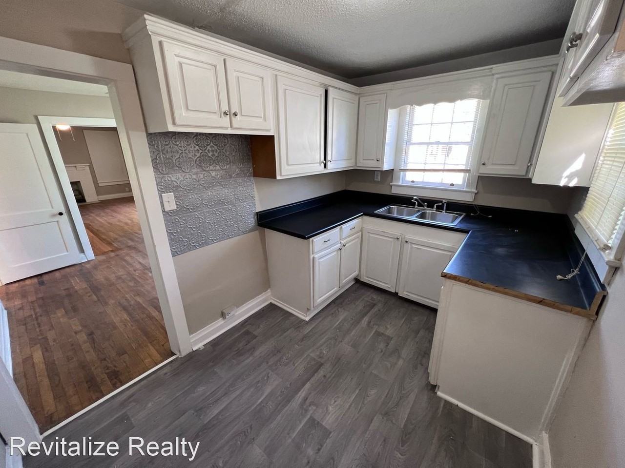 2015 N Mcvay Dr - Photo 3 of 18